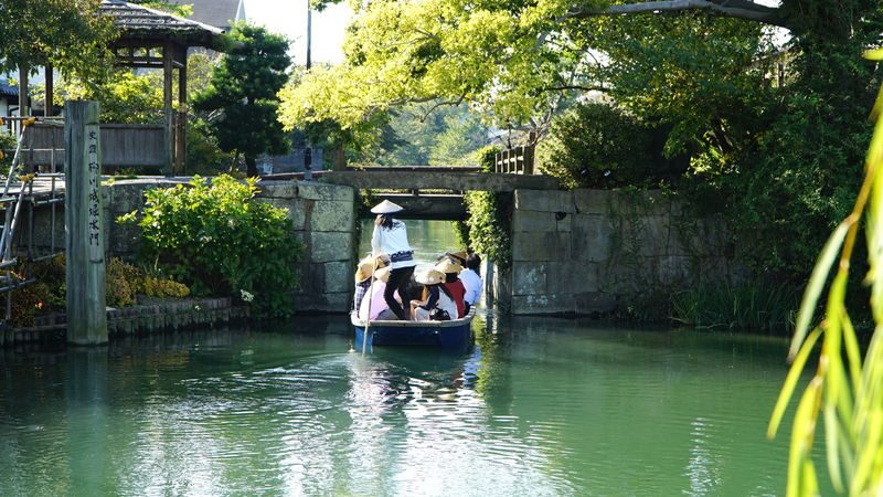 Fukuoka: Yanagawa Boat with Ticket & Dazaifu or Ukiha-Inari - Who will get the most from this day trip?
