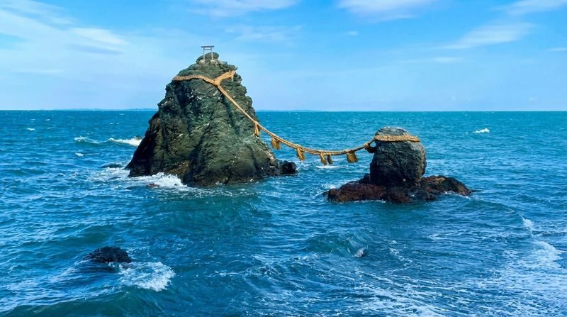 Fukuoka Yanagawa River Cruise & Meoto Iwa Full-Day Tour - Dazaifu and the limits of a tight schedule