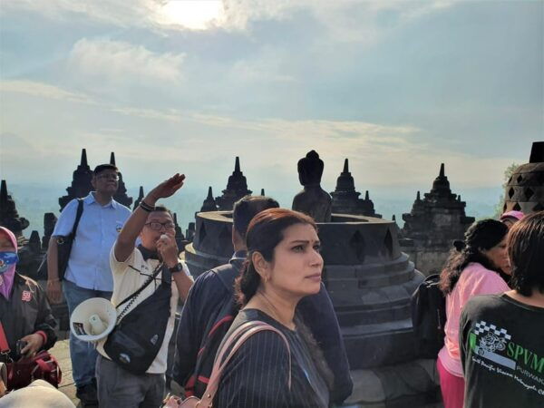 Full Access Borobudur Prambanan & Merapi Jeep Tours - Tips for Travelers