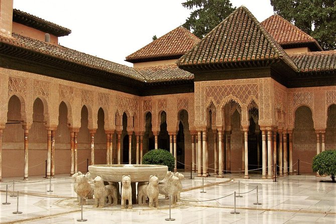 Full Alhambra Tour With Preferential Access (English Language) - Inclusions