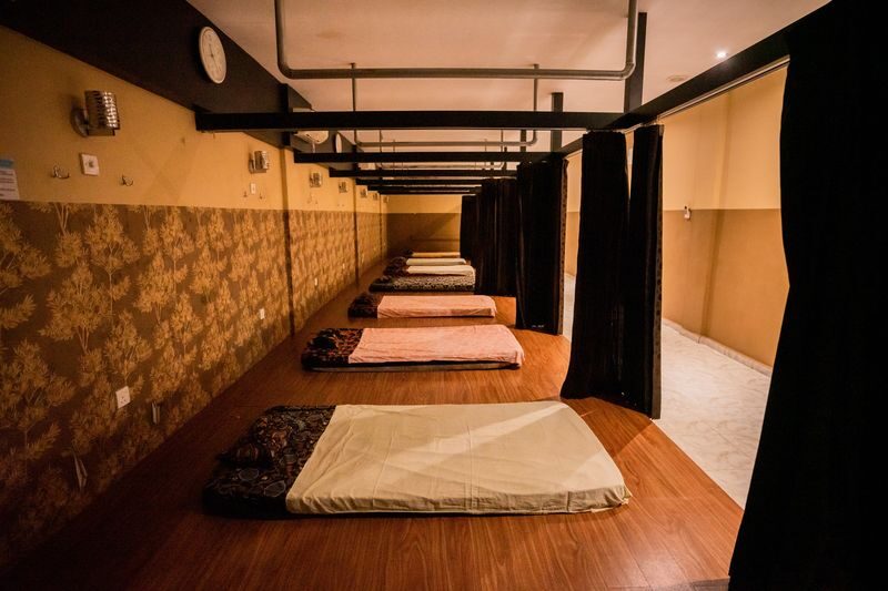 Full Body Massage Experience at Bintan Paradise Spa - Reflexology is a separate choice