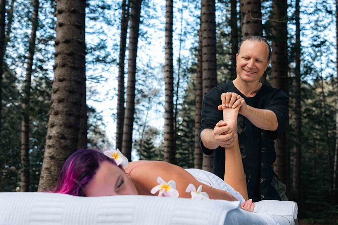 Full Body Massage in Waikiki - The Benefits of Choosing a Private, Customizable Experience