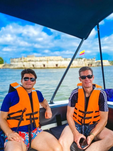 Full Day 5 Must-See Places in the Rosario Islands - Baru Island