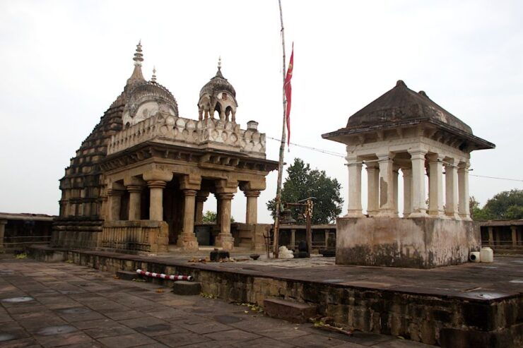 Full Day 8-hours Heritage Tour to Khajuraho Temples - Explore Khajurahos Temple Stories