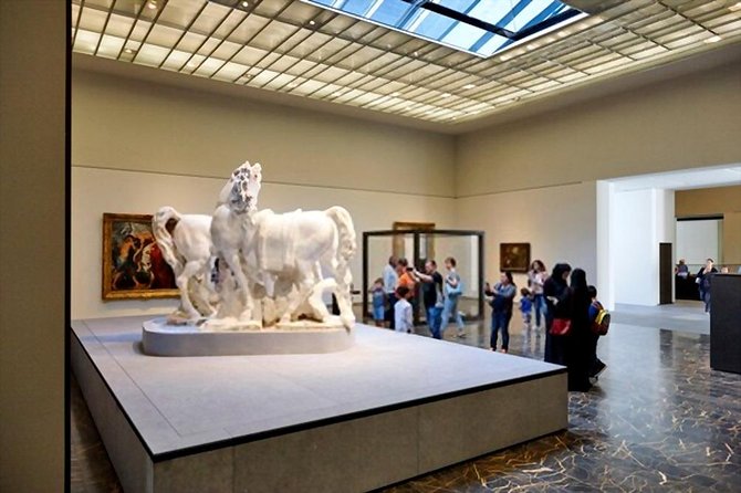 Full Day Abu Dhabi Tour With Louvre & Sheikh Zayed Mosque - Tour Highlights