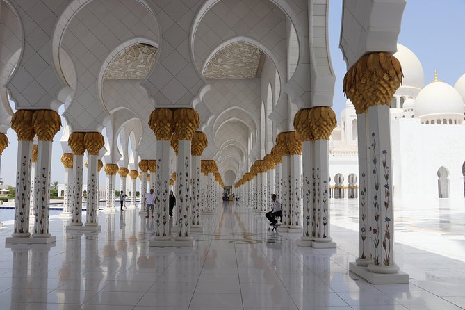 Full Day Abudhabi City Tour With Ferrari World Theme Park Ticket - Discovering the Heritage Village