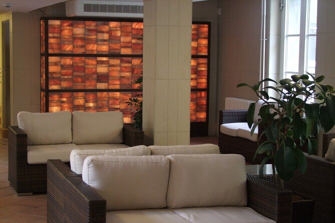 Full-Day Admission to Budapest Lukacs Thermal Bath - Location and Description