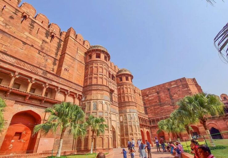 Full-Day Agra Local Private Tour by Car - Itinerary