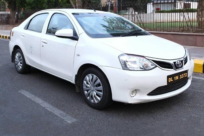 Full Day Agra Trip With Lunch by Car From Delhi - Accessibility Information