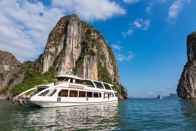 Full Day-All Inclusive: Halong Bay-Lan Ha Bay-Bai Tu Long Bay - Meeting, Pickup, and End Point