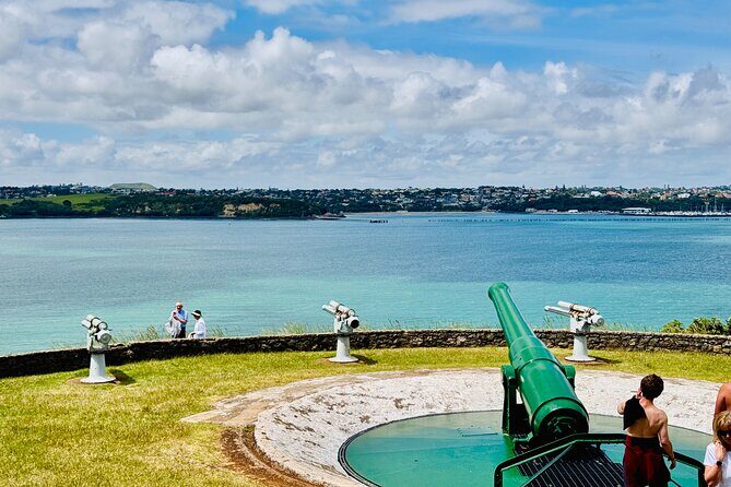 Full-Day Auckland Discovery - Transportation and Group Dynamics