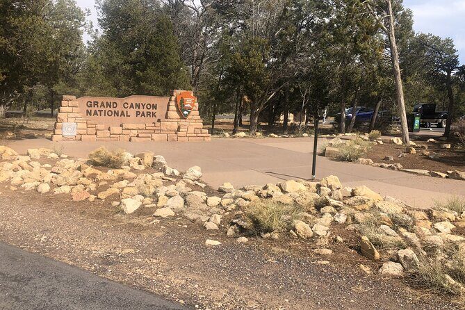 Full Day Awe Inspiring Grand Canyon Tour w/ Lunch from Flagstaff - Lunch & Rest Breaks