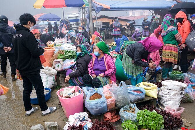Full-day Bac Ha Sunday Market Private Tour from Sapa - FAQs