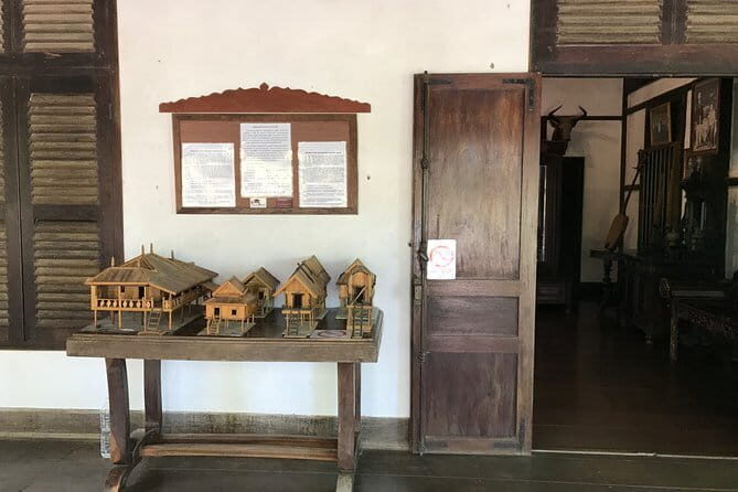 Full-Day Battambang with a local Tuk Tuk Tours - Good To Know