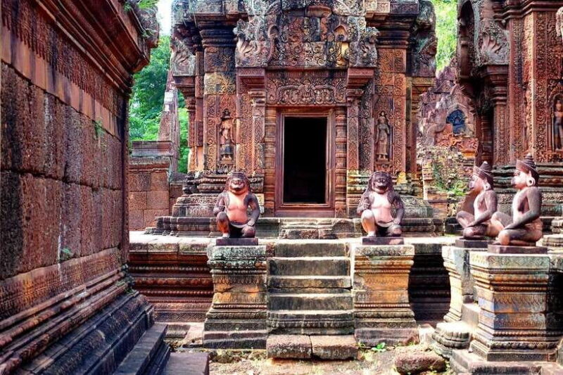 Full-Day Beng Mealea, Kbal Spean & Banteay Srei Private Tour - Kbal Spean: Sacred Waterfall & Carvings