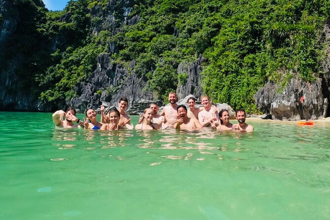 Full Day Boat Tour in Halong Bay, Cat Ba Archipelago & Lan Ha Bay - Traveler Photos