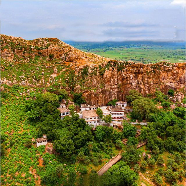 Full Day Bodhgaya Tour With Dungeshwari Cave - Full Itinerary