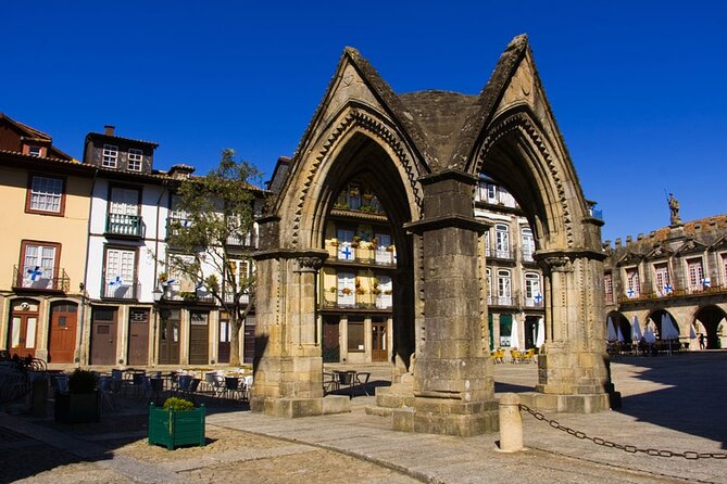 Full-Day Braga & Guimarães Guided Semi-Private Tour With Lunch From Porto - Historical Sites