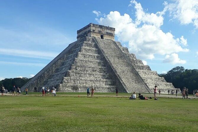 Full Day Chichen Itza, Cenote and Valladolid Complete Tour - Good To Know
