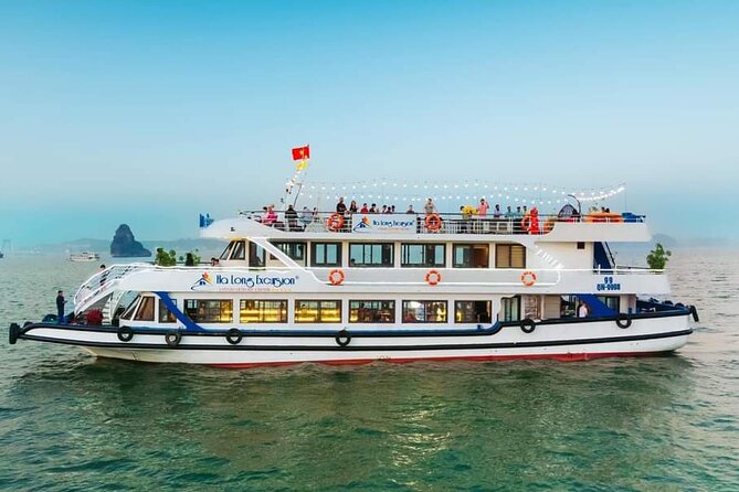 Full-day Cruise of Halong Bay  - Northern Vietnam - Meeting and Pickup