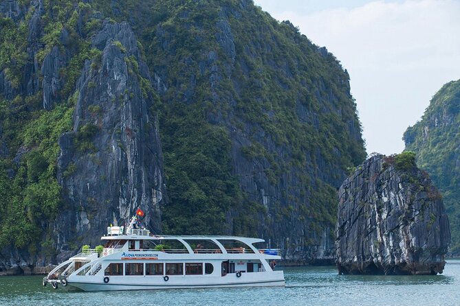 Full-day Cruise of Halong Bay  - Northern Vietnam - Directions