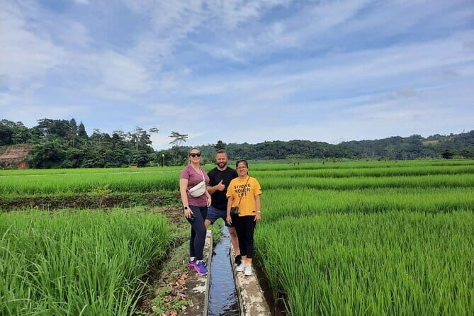 Full Day Cultural Bogor Adventure in Waterfall and Rice field - Good To Know  