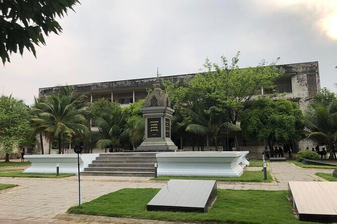 Full day Culture and Genocide History - Who Will Love This Tour?