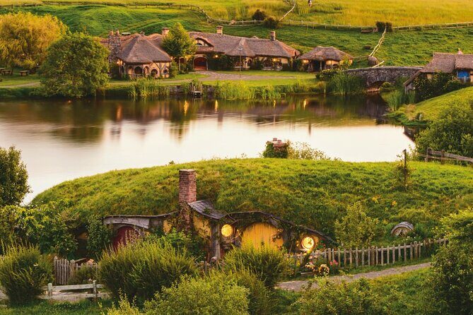 Full Day Customisable Tour with Driver & Luxury Car Unlimited Kms - Detailed Breakdown of the Itinerary