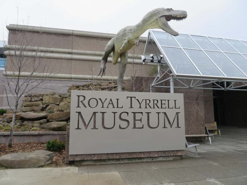 Full Day - Drumheller tour by Coach from Calgary - An In-Depth Look at the Drumheller Tour