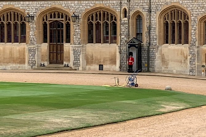 Full Day Excursion Royal London & Windsor in an Iconic London Black Cab - Directions