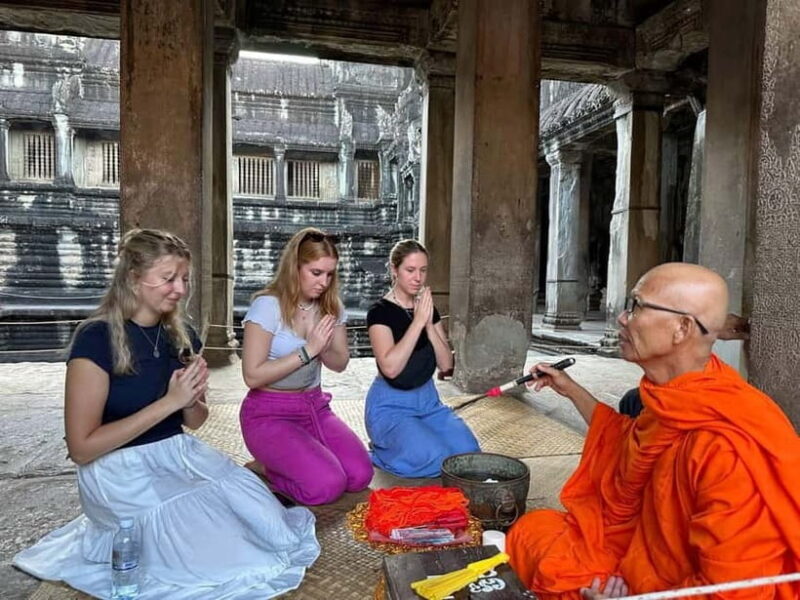 Full-Day Explore Angkor Temples Sunset Tour (with Lunch) - Transportation and Group Size