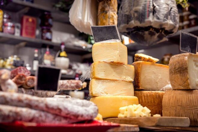 Full Day Florence: Architectural Stories & Culinary Delights - Florences Renaissance Heritage