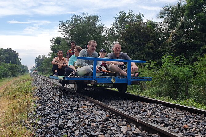Full Day From Siem Reap - Bamboo Train, Killing Cave & Sunset (Free Pick Up) - Exploring the Killing Cave