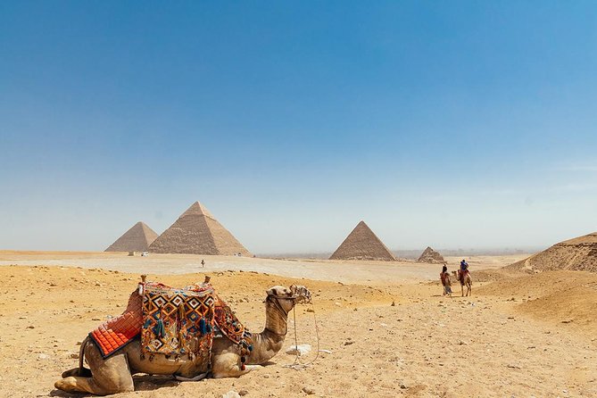 Full-Day Giza Pyramids and Egyptian Museum and Bazaar - The Sum Up