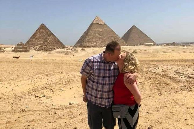 Full Day Giza Pyramids , Sphinx and Cairo Museum Private Tours - Tour Highlights