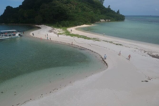 Full Day Glass Bottom Boat Excursion Inc Lunch - Booking Details and Logistics