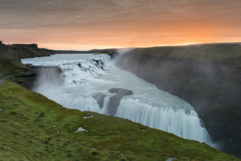 Full-Day Golden Circle Express Tour from Reykjavik - Geysir: wait for Strokkur’s next eruption