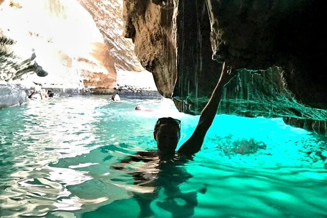 Full Day Group Tour to Wadi Shab Bimmah Sinkhole and Fins Beach - Inclusions and Exclusions
