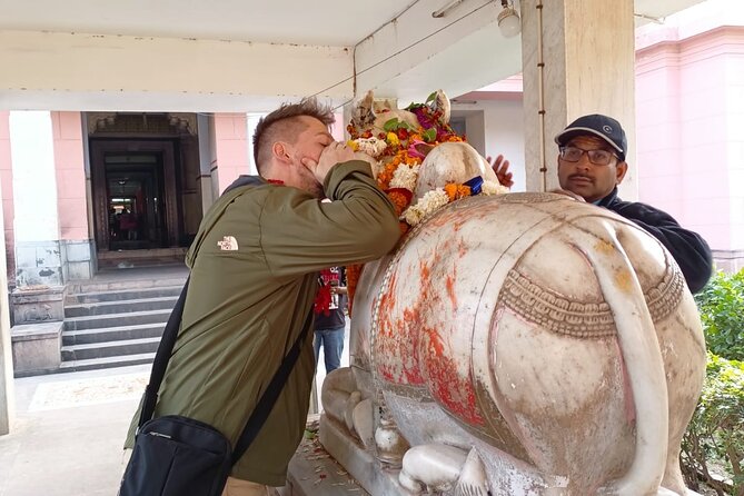 Full Day Guided City Tour of Varanasi in AC Car With a Local - Meeting and Pickup
