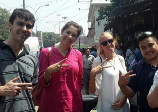 Full Day Guided City Tour of Varanasi in AC Car With a Local - The Sum Up