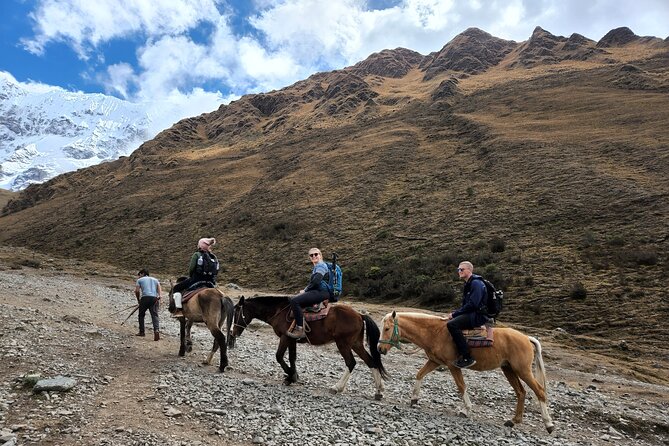 Full Day Guided Tour to Lake Humantay From Cusco - Tour Highlights