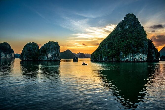 Full-Day Ha Long Bay Tour From Hanoi - Tour Details