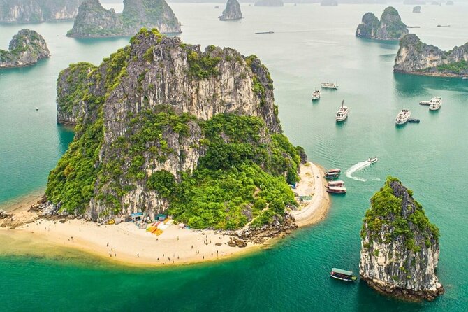 Full Day Halong Bay Cruise With Kayaking - Lunch and Sunset Party