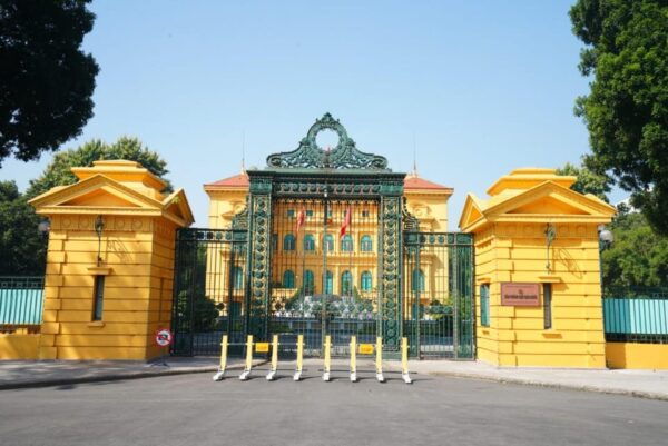 Full Day Hanoi City Tour With Transfer and Lunch, Tour Giude - Booking Information