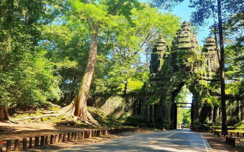 Full Day: Highlight Ruin and Floating Village - Who It’s Best For