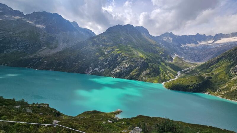 Full-Day Hiking Swiss Alps and Lake with Pick-up - Introduction: A Day in the Swiss Mountains