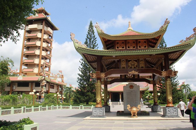 Full-Day History Tour With Lunch, Cu Chi and Ben Duoc Tunnels  - Ho Chi Minh City - The Sum Up