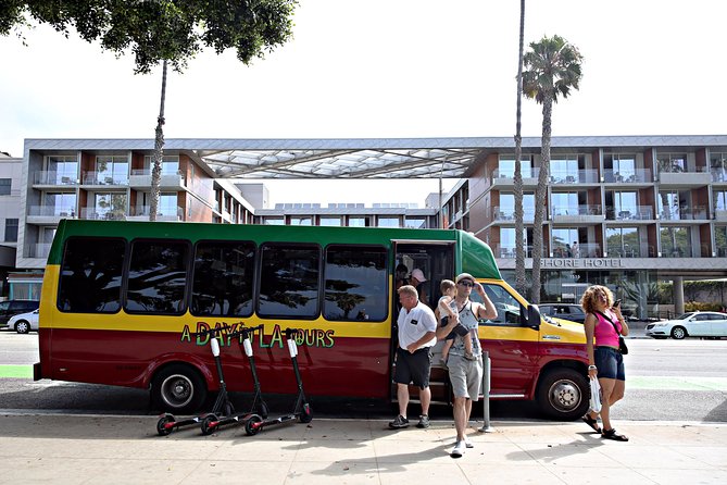 Full-Day Iconic Sights of LA, Hollywood, Beverly Hills, Beaches and More - Customer Reviews