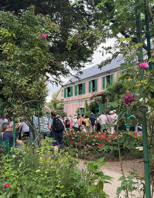 Full-day Impressionism Tour: Giverny and Marmottan - Returning to Paris