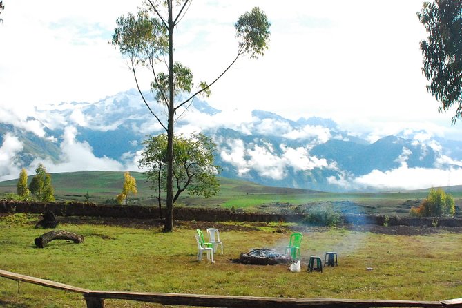 Full-Day in Maras, Moray and Chincheros Including Lunch - Inca-era Salt Ponds and Circular Terraces